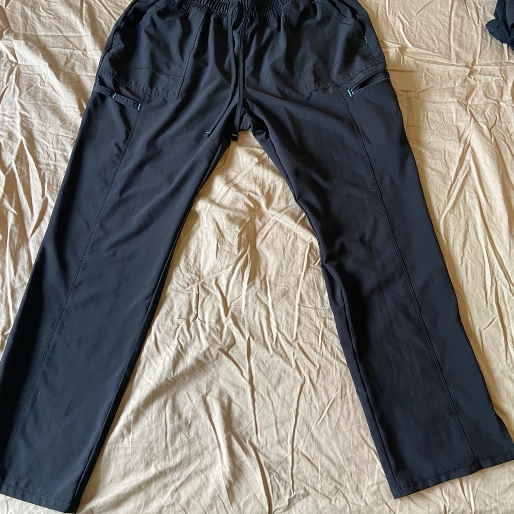 Scrub pants